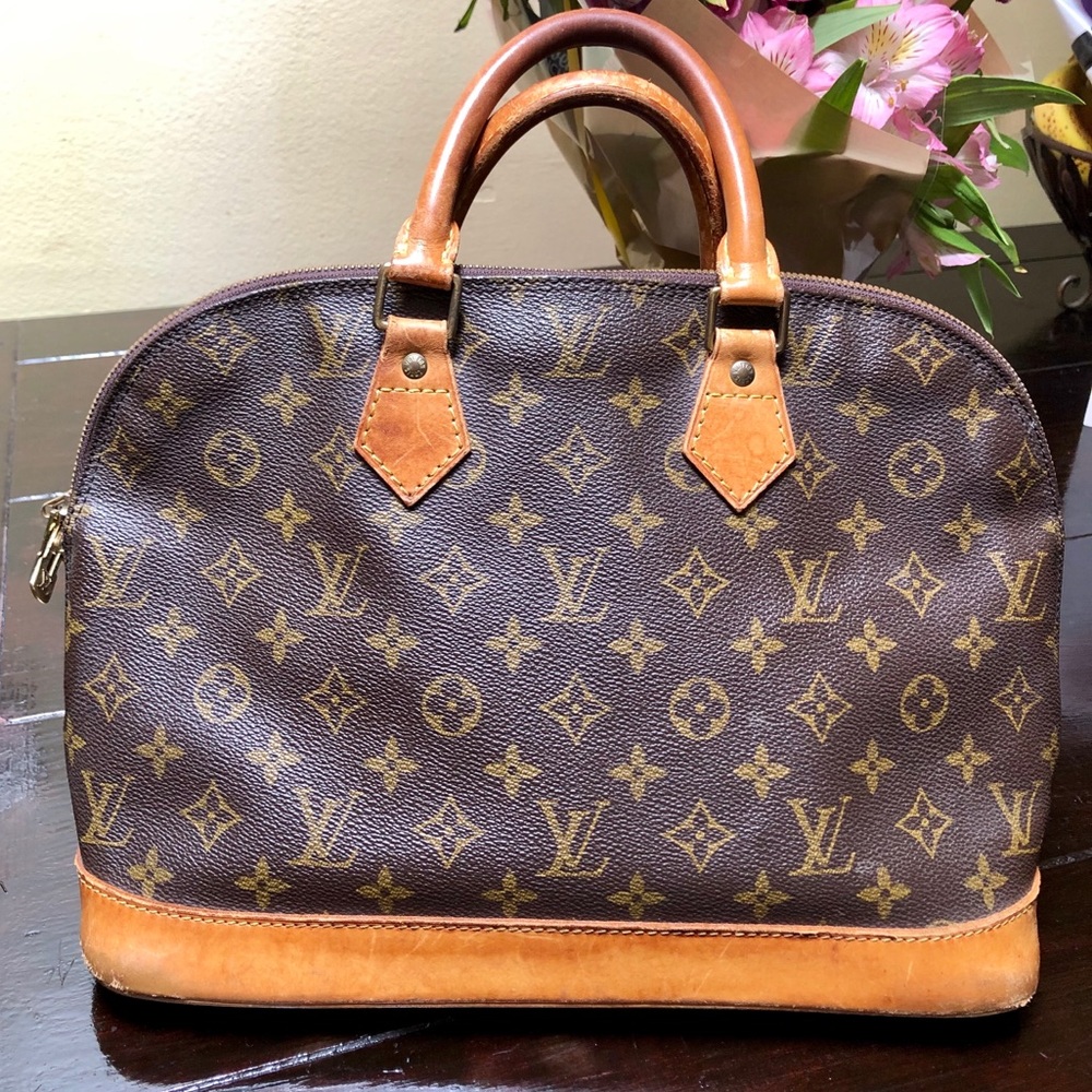 Authentic Louis Vuitton Alma